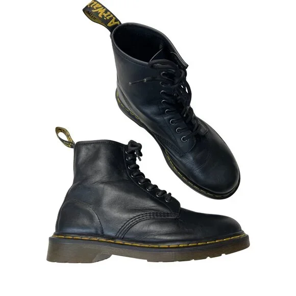 Dr Martens 1460 Black Leather 8-Eye Boots Mens 9 Womens 10 AirWair Sole 42 - Picture 1 of 10